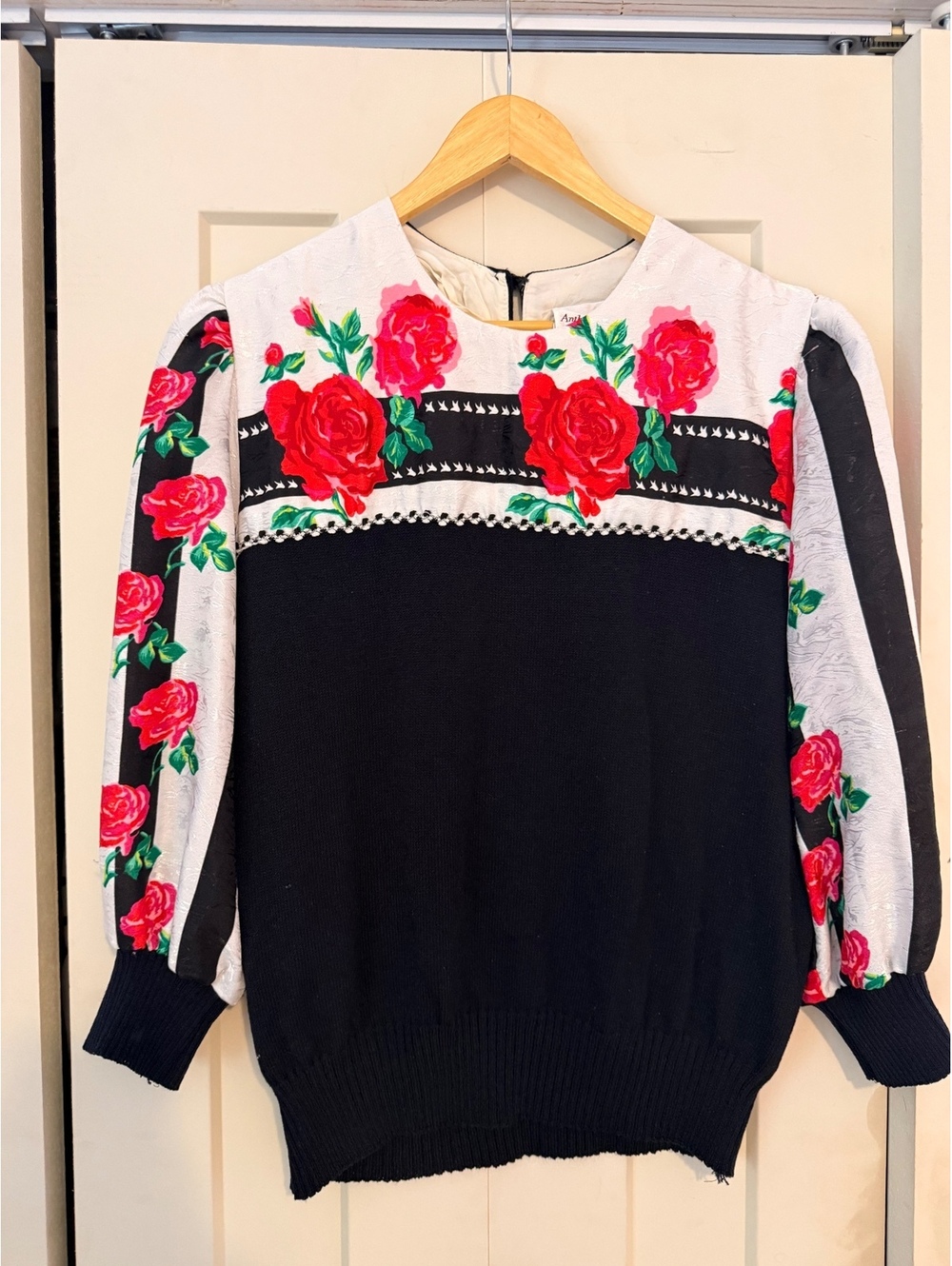 Vintage 1980s Anthony Sicari USA roses knit sweater long puff sleeved size 14